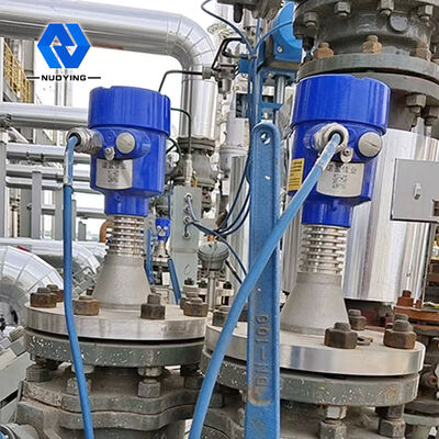 İyi bir fiyat. Panel anten ve PTFE / 316L materyalli yüksek hassasiyetli radar su seviyesi sensörü çevrimiçi