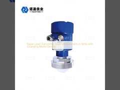 Değişen medya yoğunluğuna sahip tanklarda radar seviyesinin verici seviyesinin ölçümü